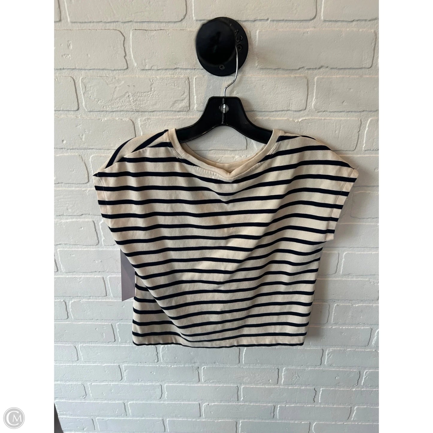 Top Sleeveless By Clothes Mentor In Black & Cream, Size: Xs