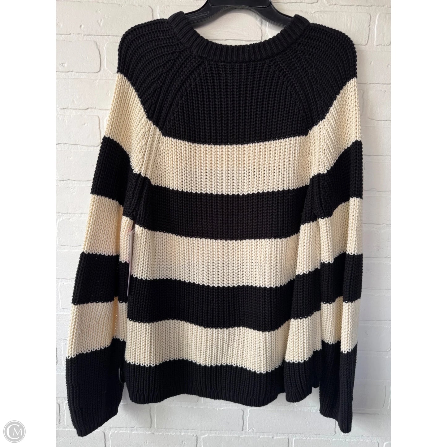 Sweater By Velvet By Graham & Spencer In Black & Cream, Size: L