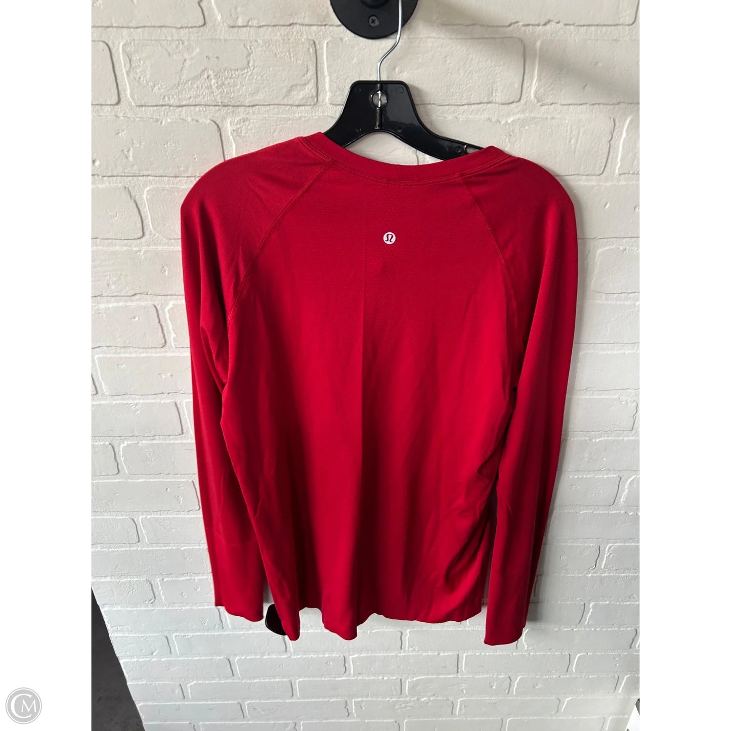 Athletic Top Long Sleeve Crewneck By Lululemon In Red, Size: L