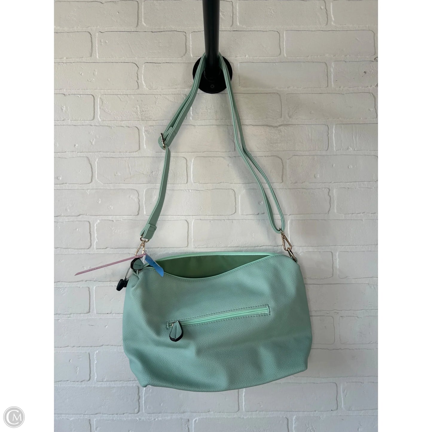 Handbag By Clothes Mentor, Size: Medium