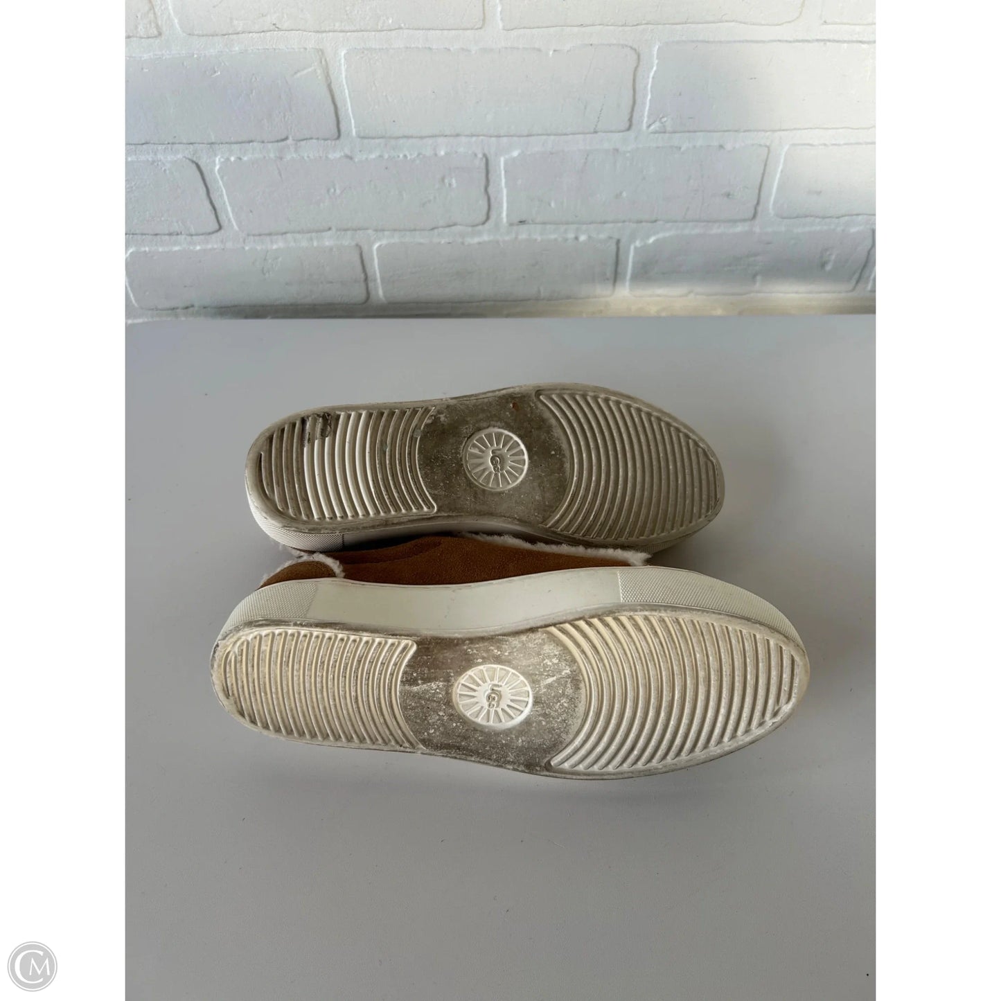 Shoes Designer By Ugg In Brown, Size: 7