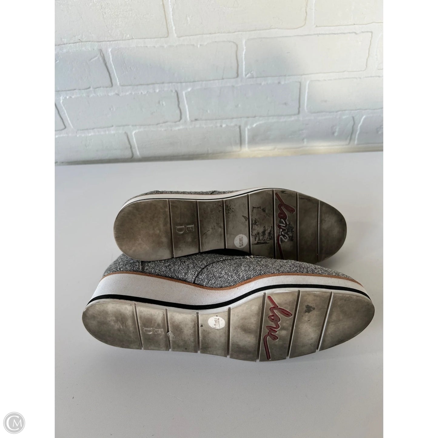 Shoes Flats By Ed Ellen Degeneres In Grey, Size: 7.5