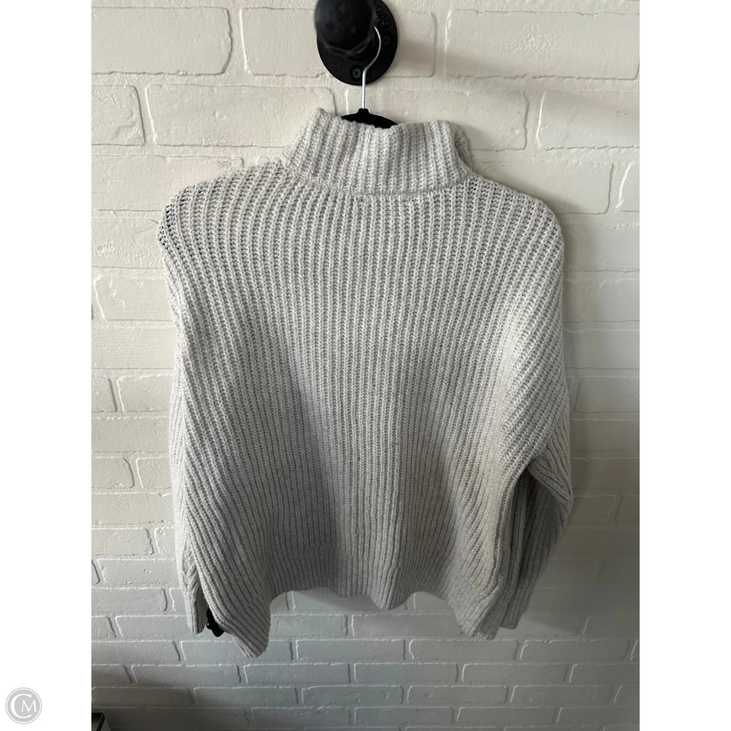 Sweater By Calligraphie In Grey, Size: L