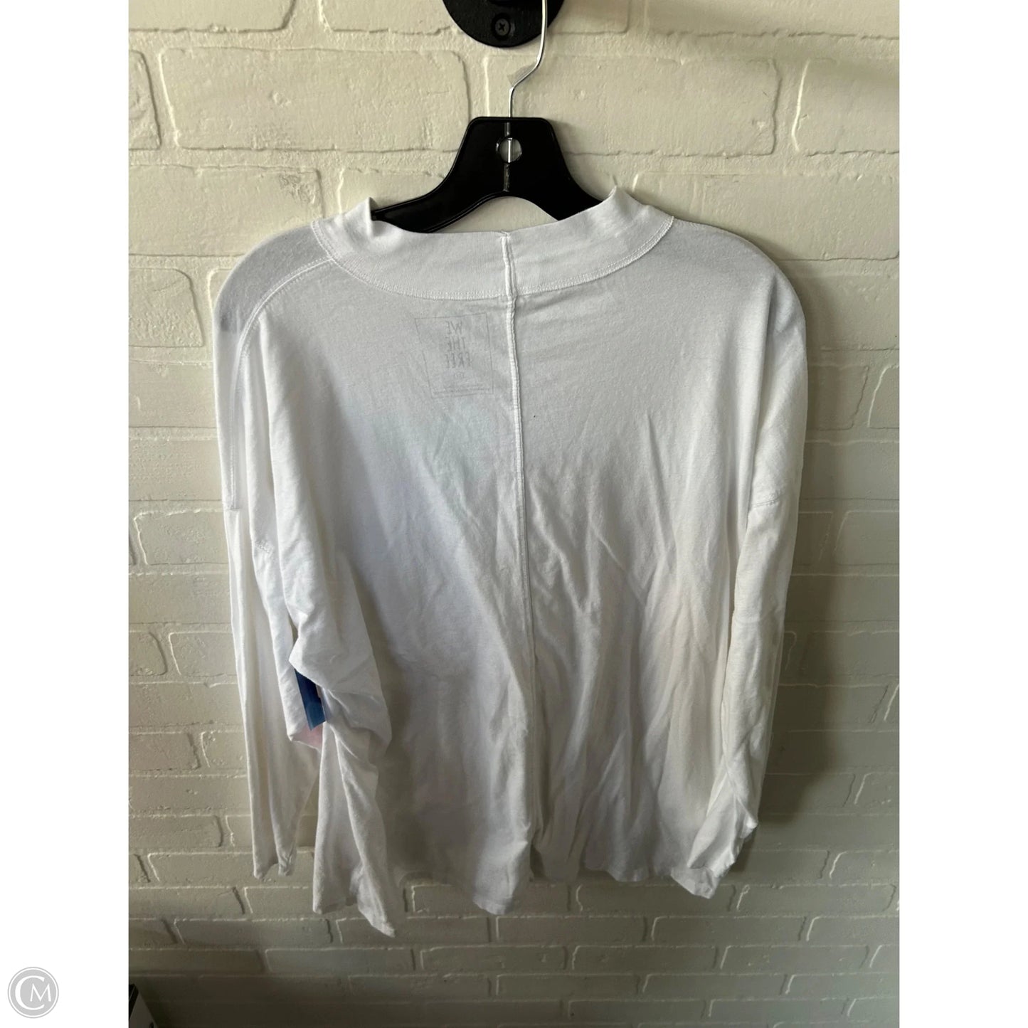 Top Long Sleeve By We The Free In White, Size: M