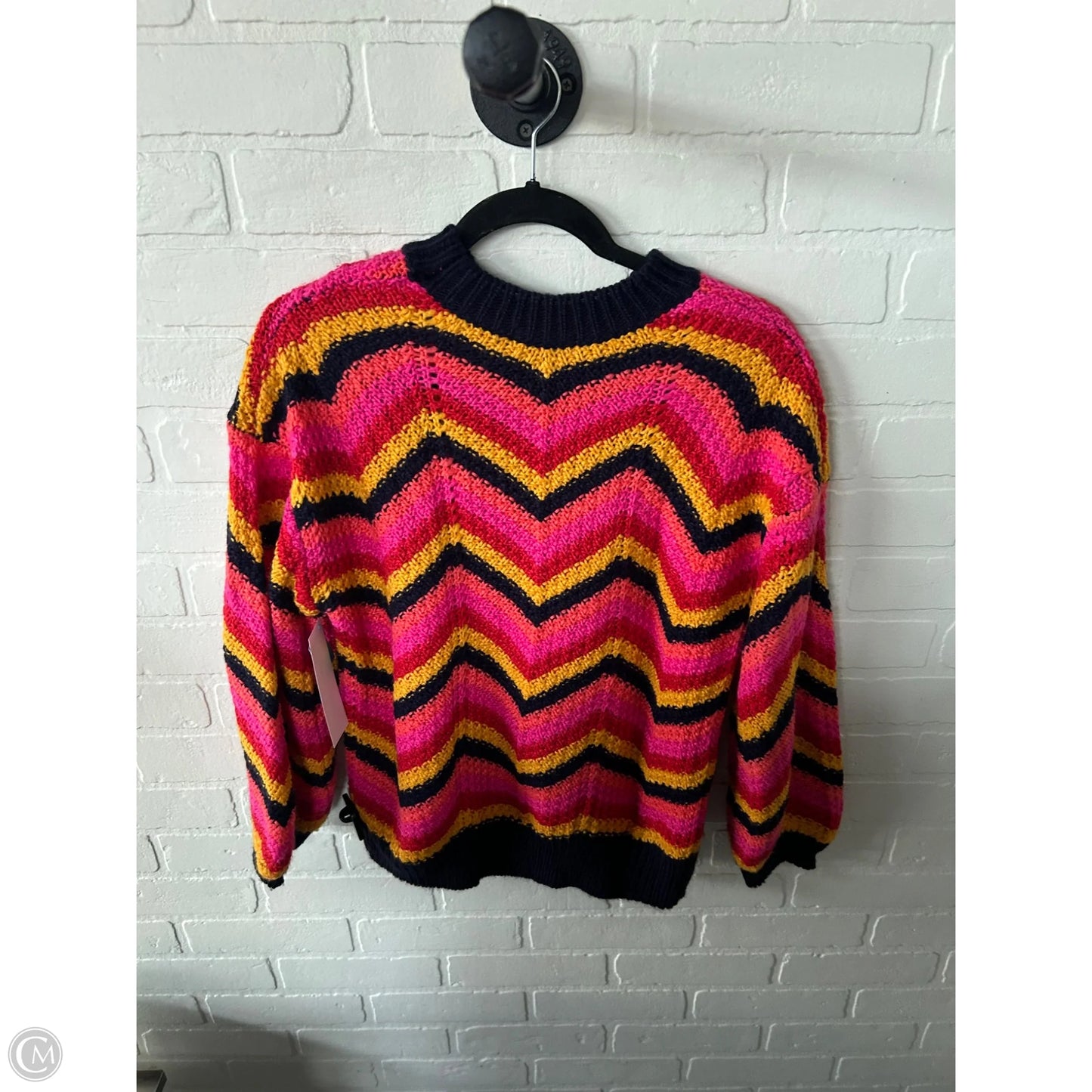 Sweater By Cmc In Pink & Red, Size: Xs
