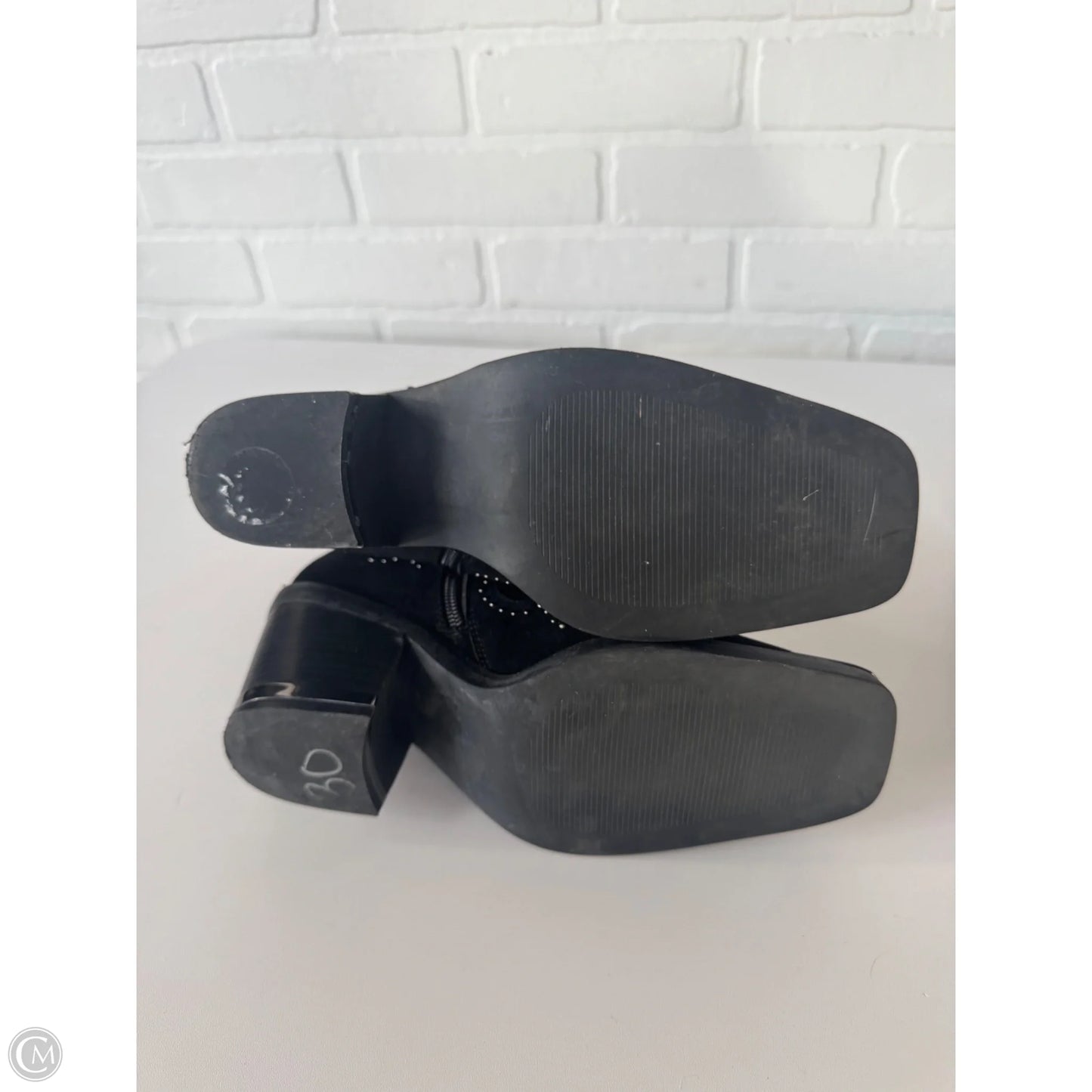 Boots Ankle Heels By Vince Camuto In Black, Size: 6