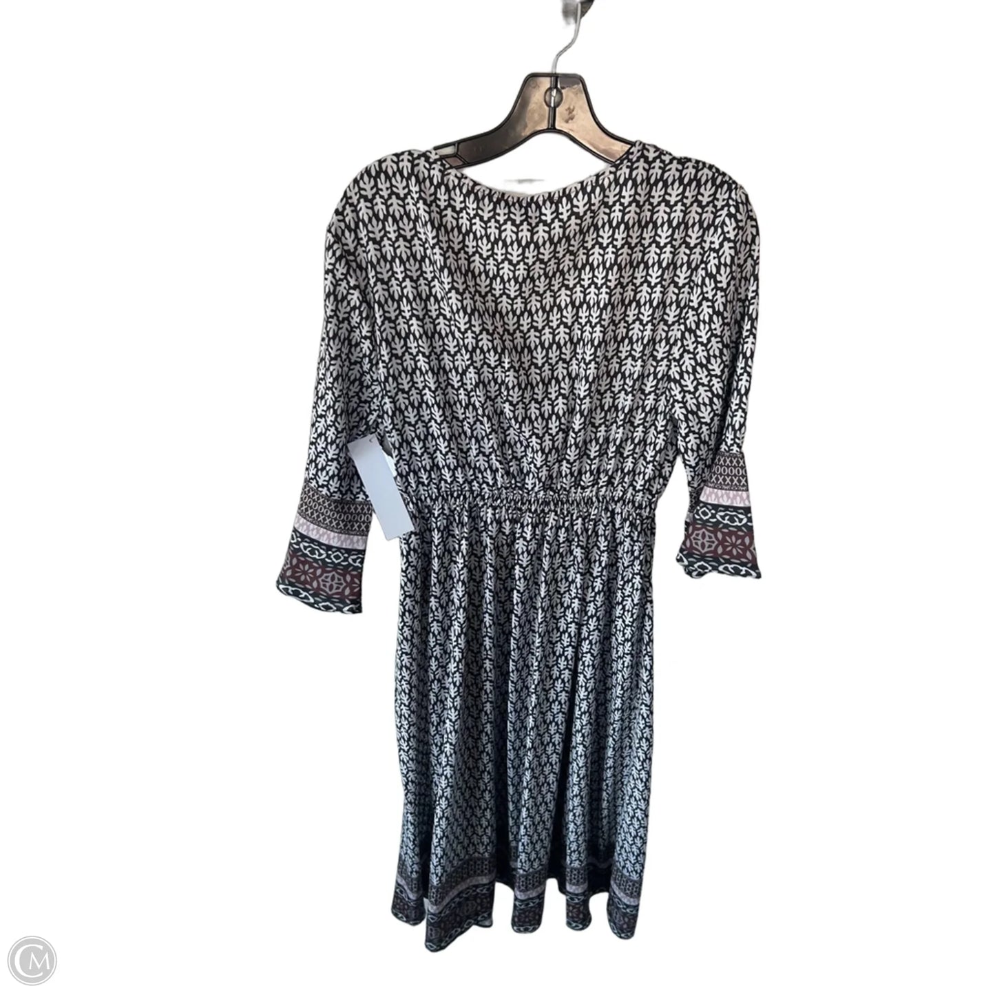 Dress Casual Midi By Clothes Mentor In Black & White, Size: S