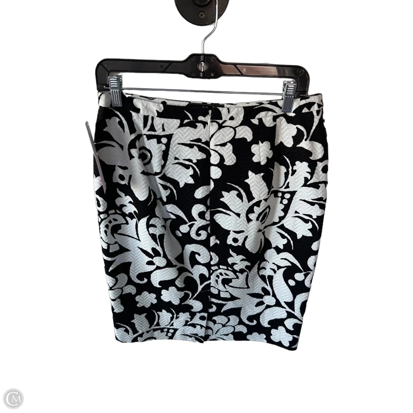 Skirt Mini & Short By Talbots In Black & White, Size: 6