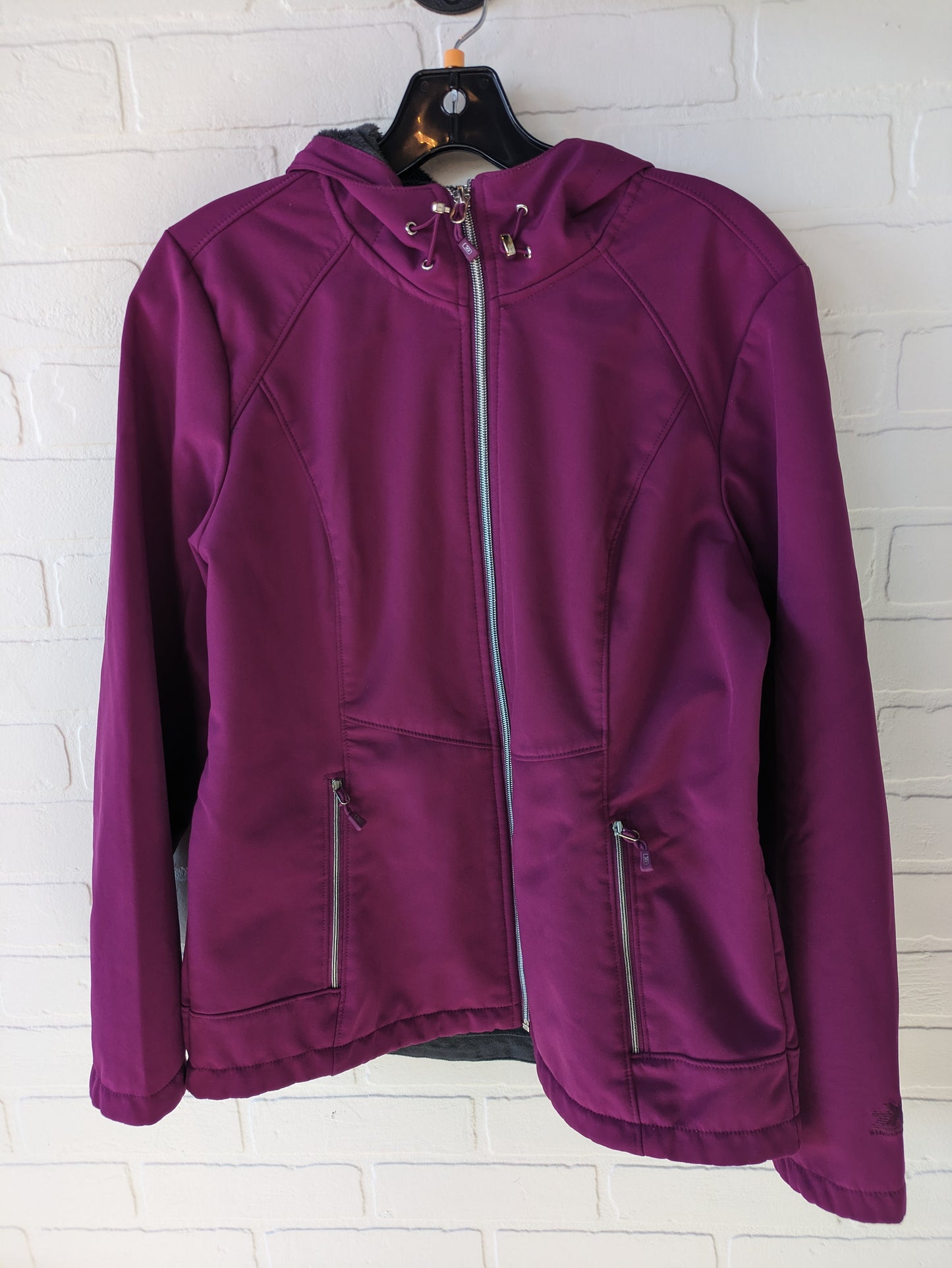 Jacket Fleece By Clothes Mentor Size: M