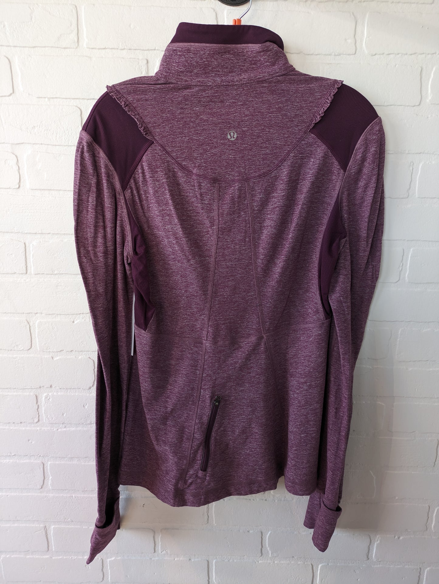 Athletic Top Long Sleeve Crewneck By Lululemon Size: M