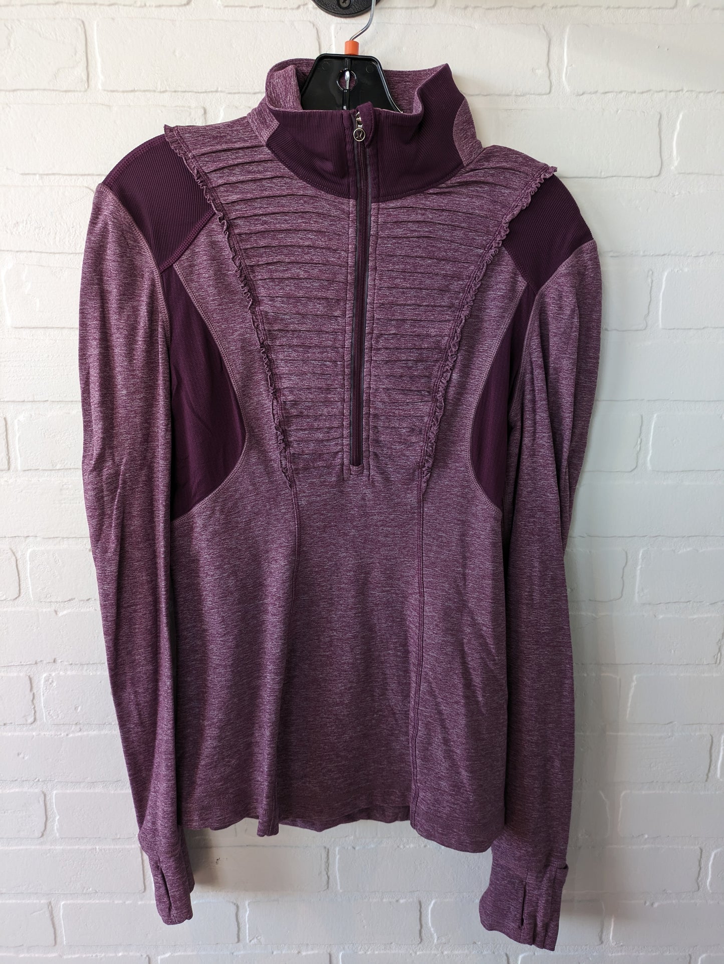 Athletic Top Long Sleeve Crewneck By Lululemon Size: M