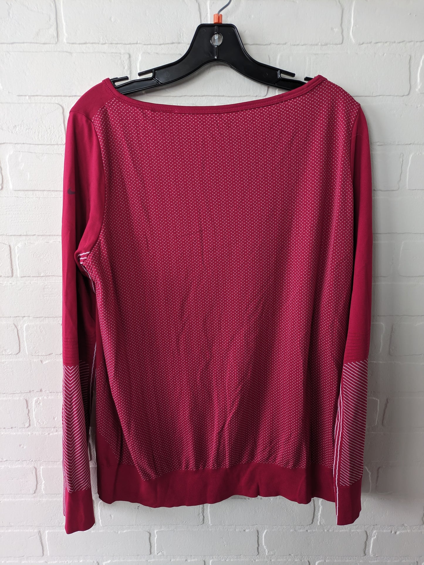 Athletic Top Long Sleeve Crewneck By Nike Apparel Size: Xl