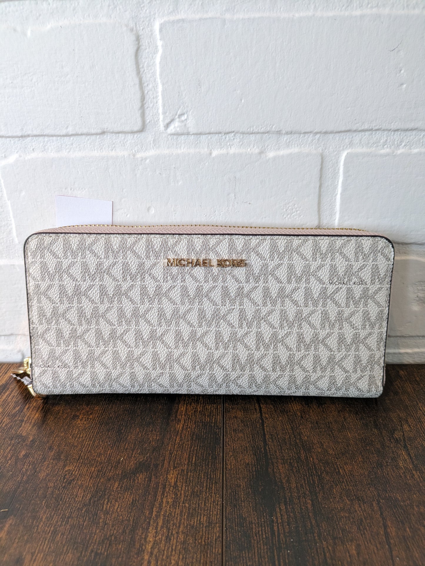 Wallet Designer By Michael Kors Size: Large