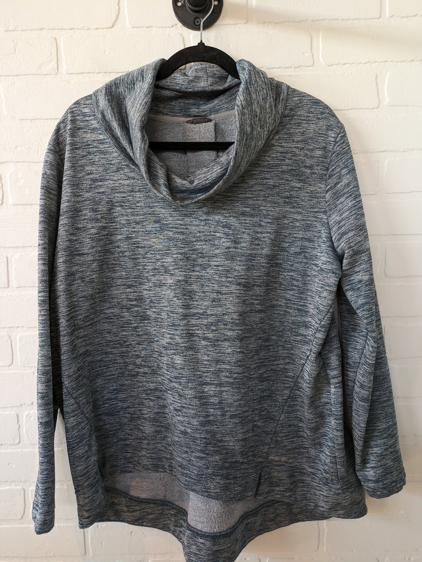 Top Long Sleeve By Eddie Bauer Size: Xl