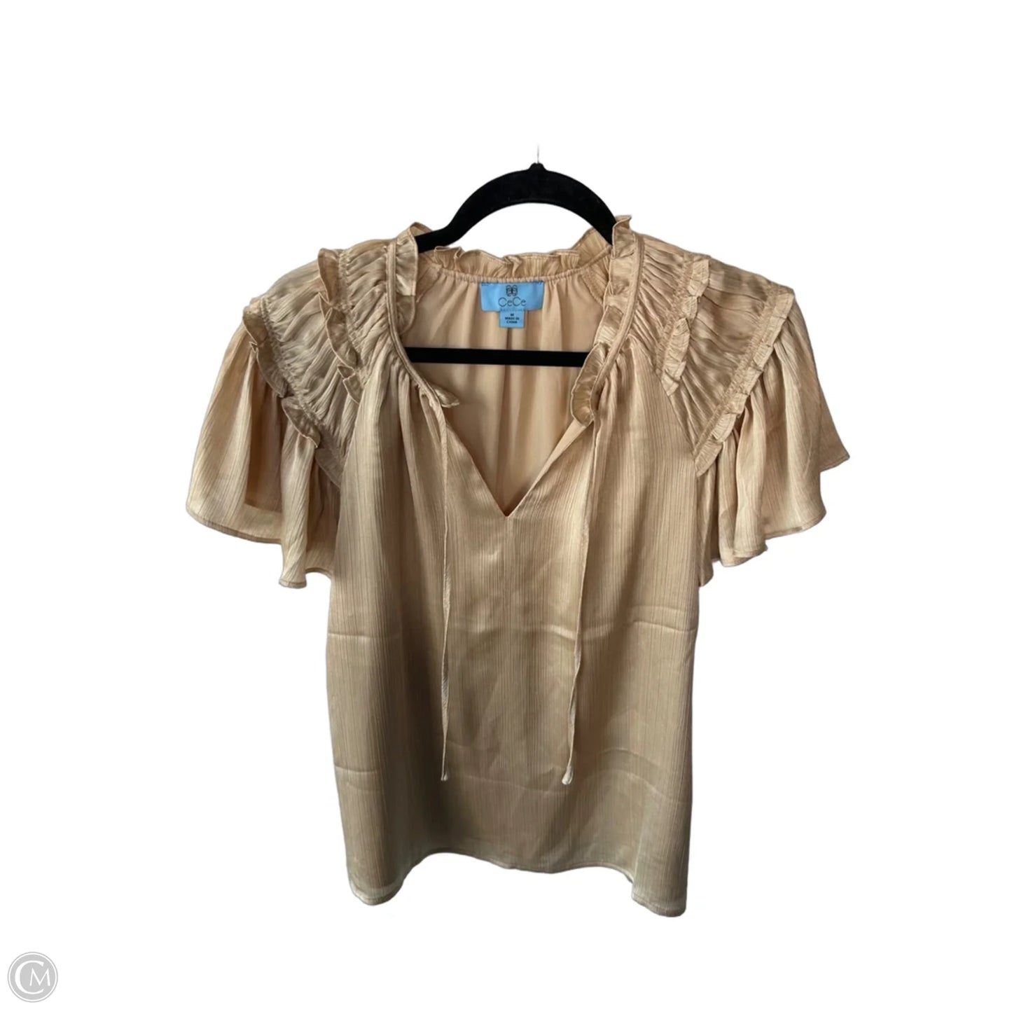 Top Short Sleeve By Cece In Gold, Size: M