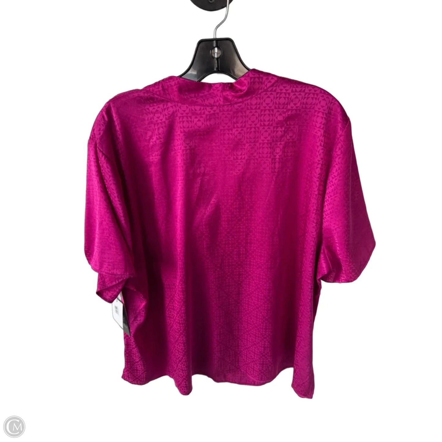 Top Short Sleeve By Vince Camuto In Pink, Size: 2x