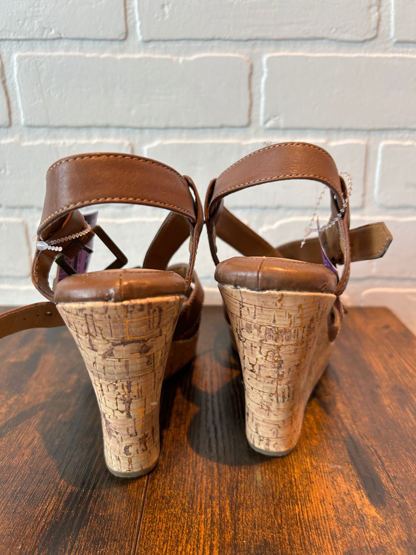 Brown Sandals Heels Wedge Sofft, Size 7