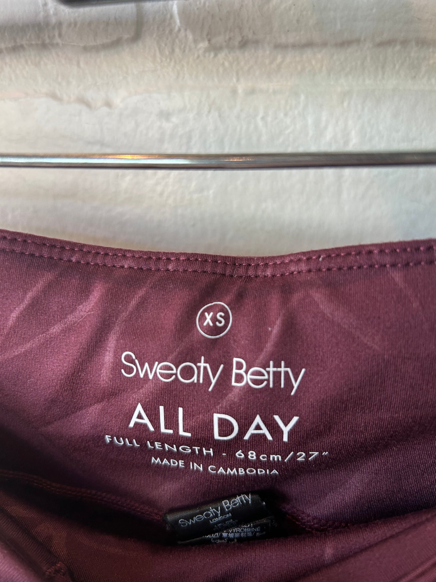 Athletic Leggings By Sweaty Betty In Red, Size: 0