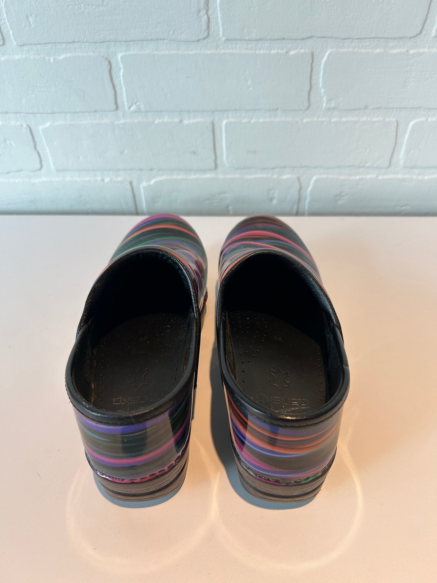 Shoes Heels Block By Dansko In Black & Pink, Size: 7.5