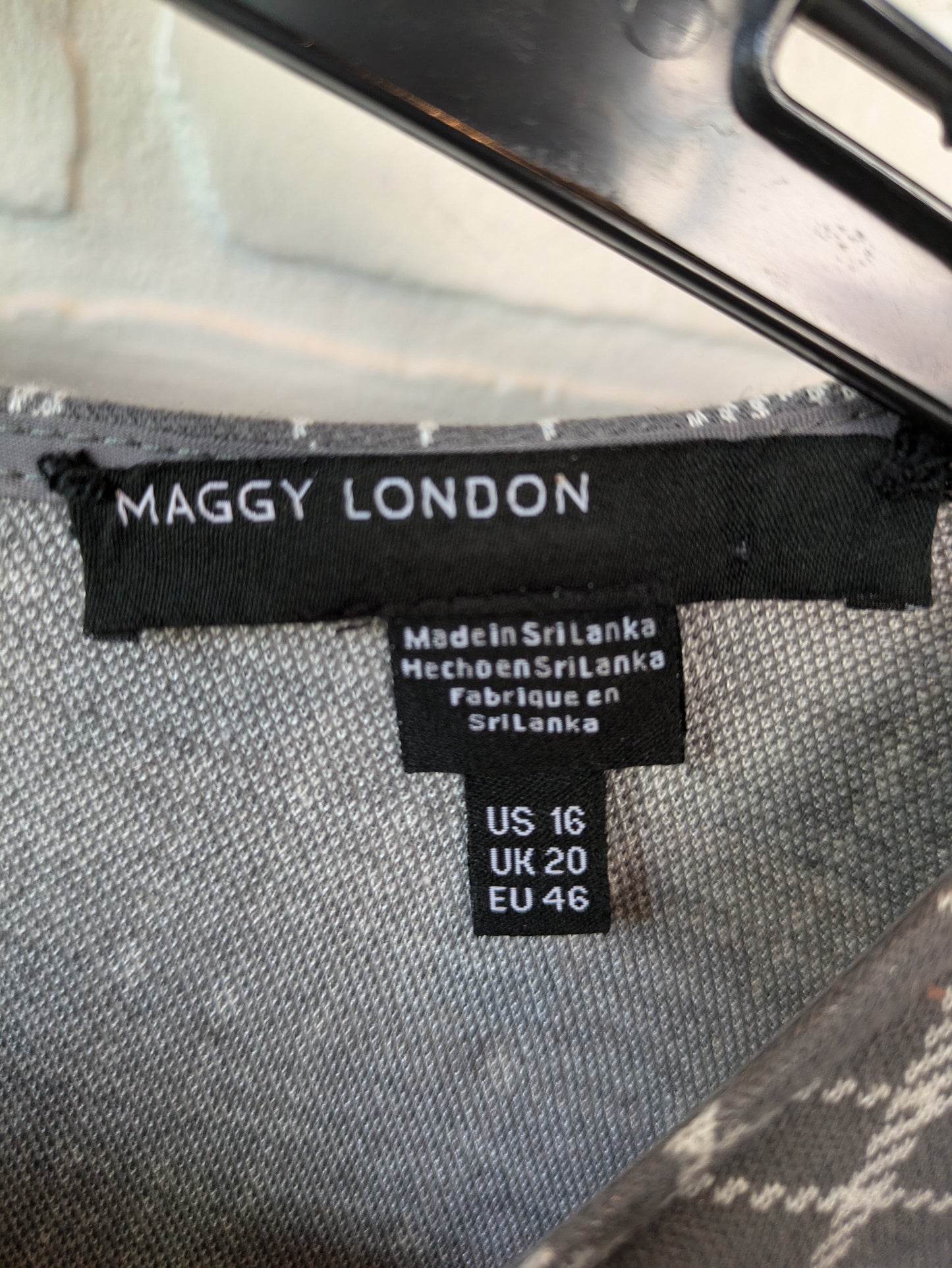 Dress Work By Maggy London In Grey & White, Size: Xl