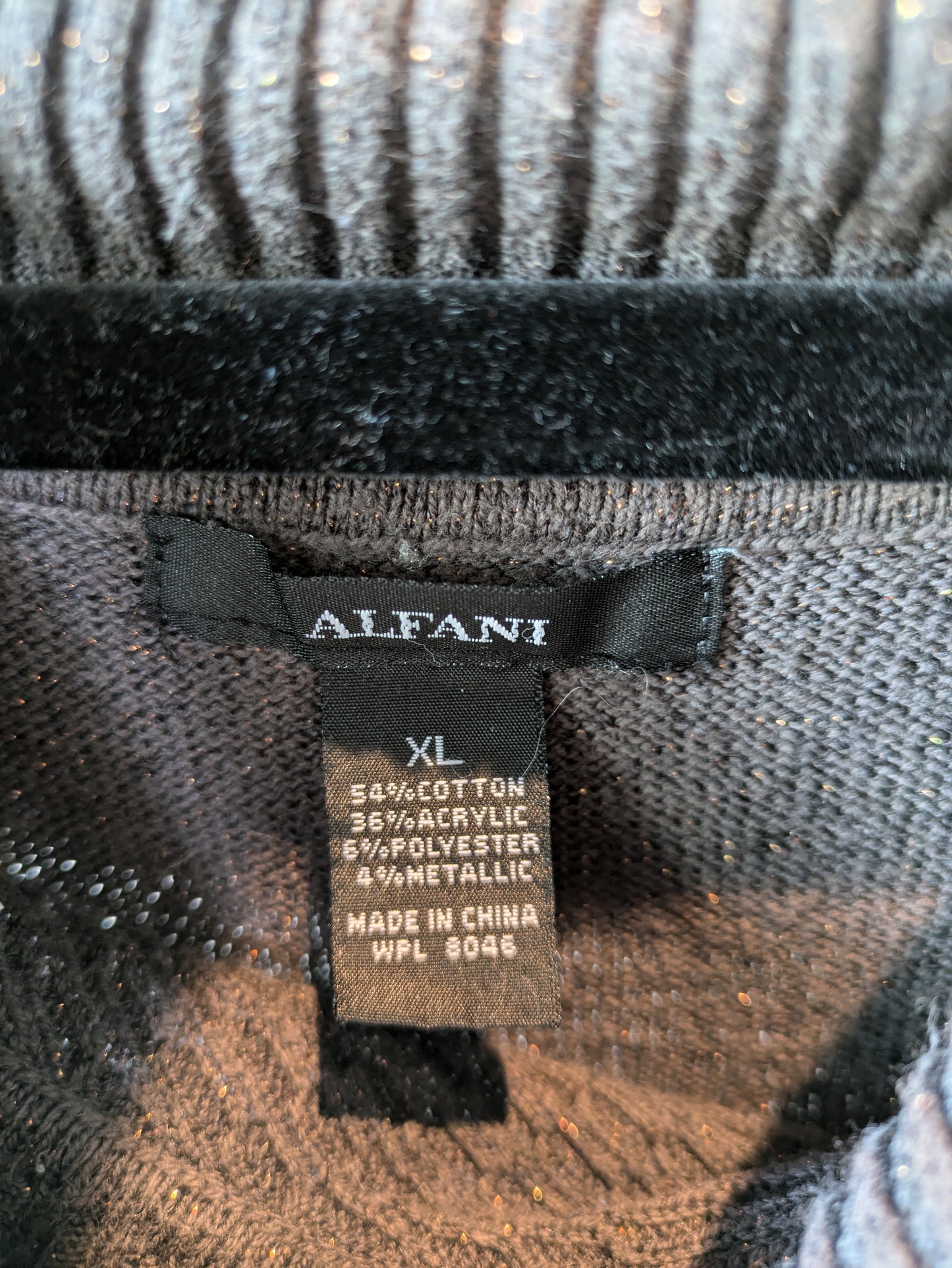 Sweater By Alfani In Grey, Size: Xl