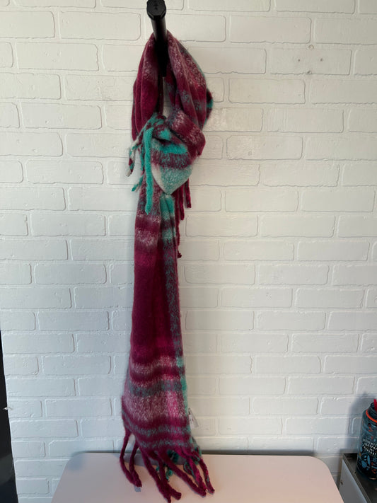 Scarf Winter By Altard State In Green & Pink