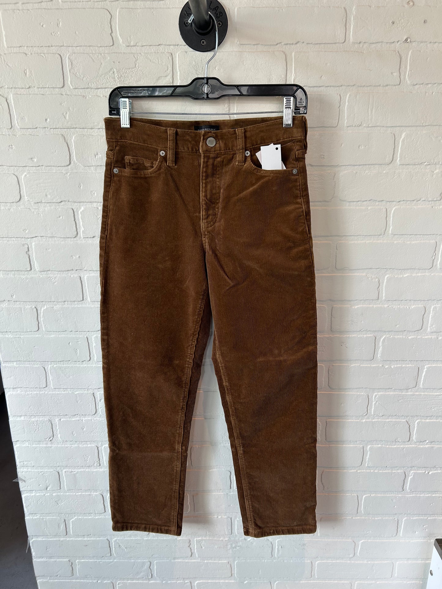 Pants Corduroy By Banana Republic In Brown, Size: 2