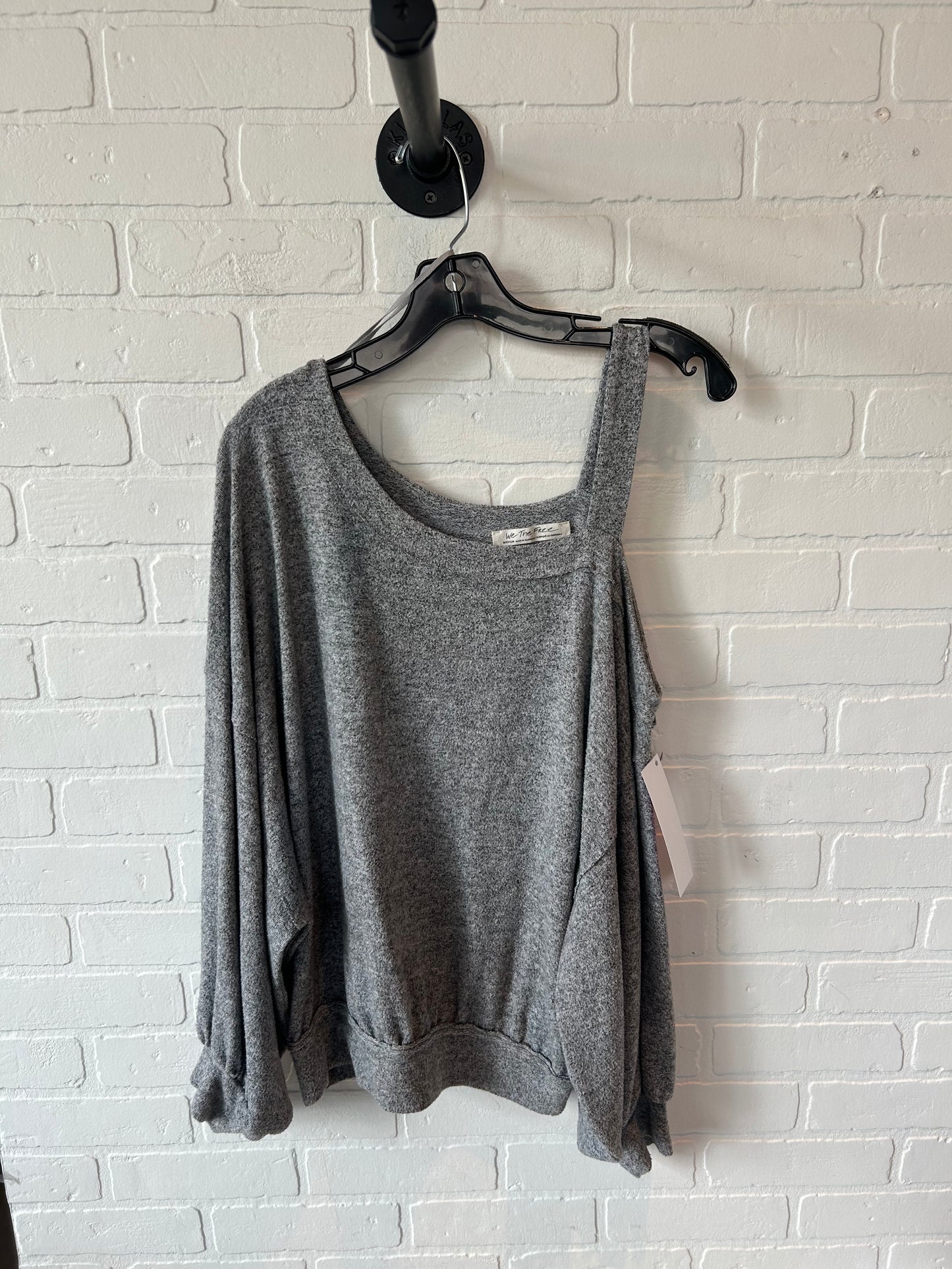 Athletic Top Long Sleeve Crewneck By We The Free In Grey, Size: M