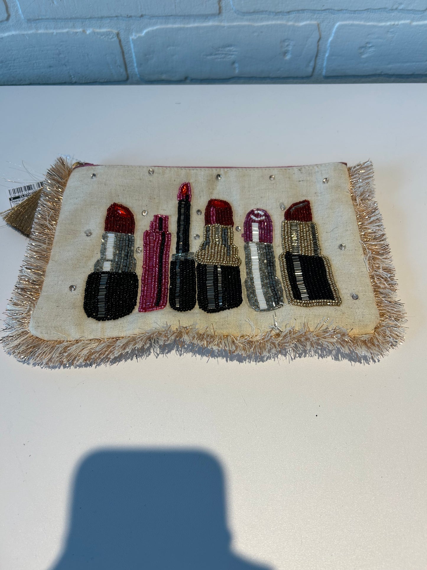 Makeup Bag By Clothes Mentor, Size: Medium