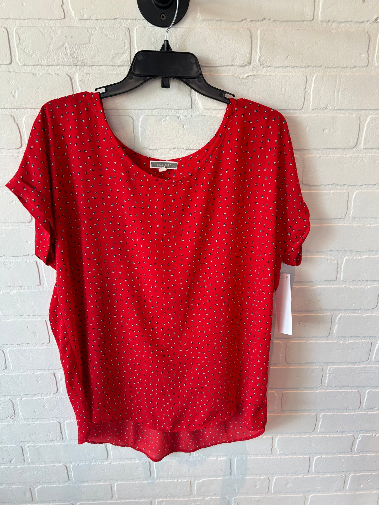 Top Short Sleeve By Pleione In Red & Tan, Size: Xl