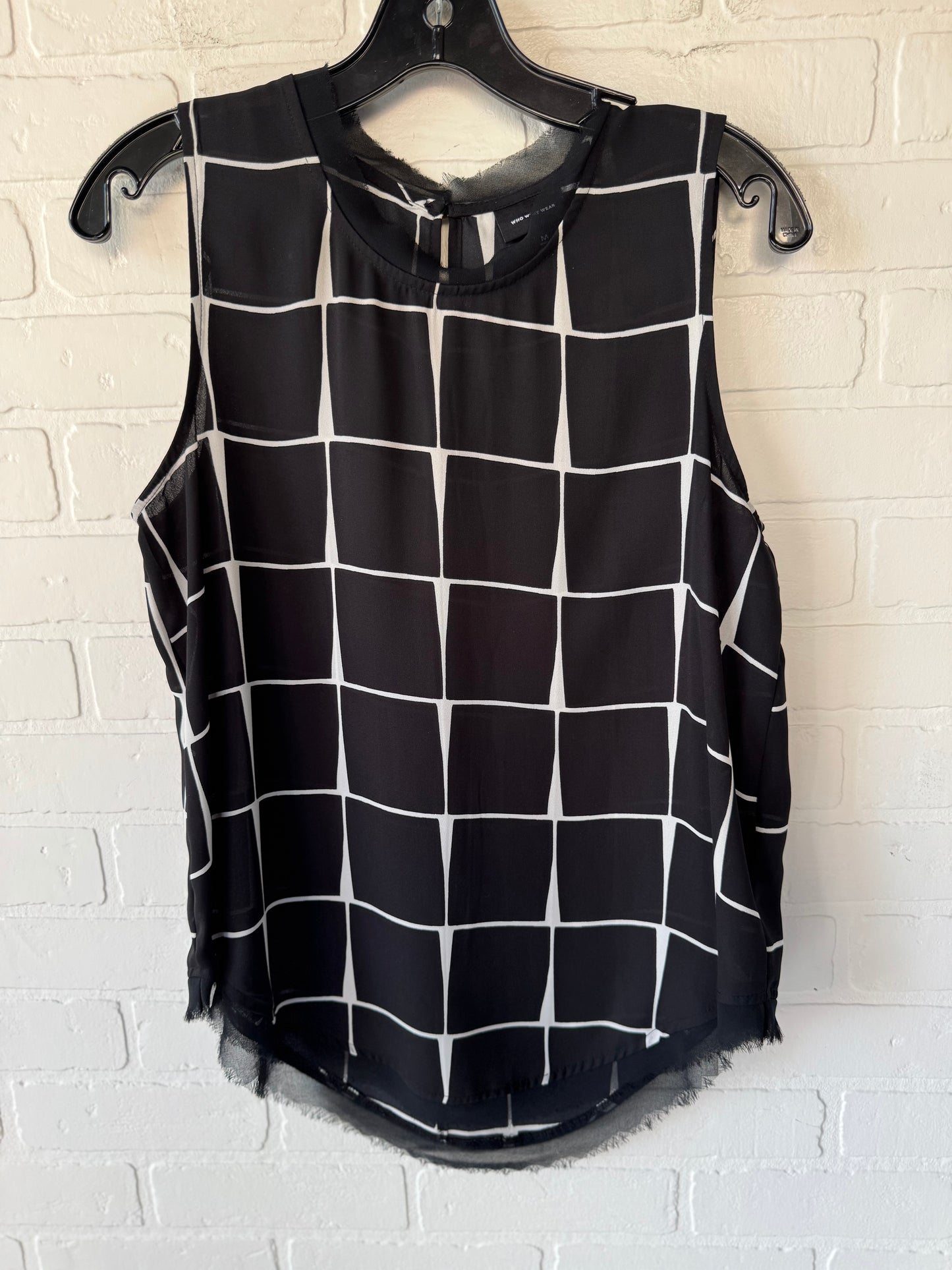 Top Sleeveless By Who What Wear In Black & White, Size: M