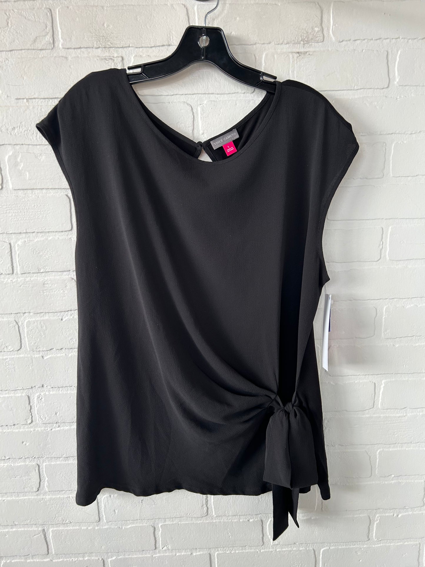 Top Sleeveless By Vince Camuto In Black, Size: L