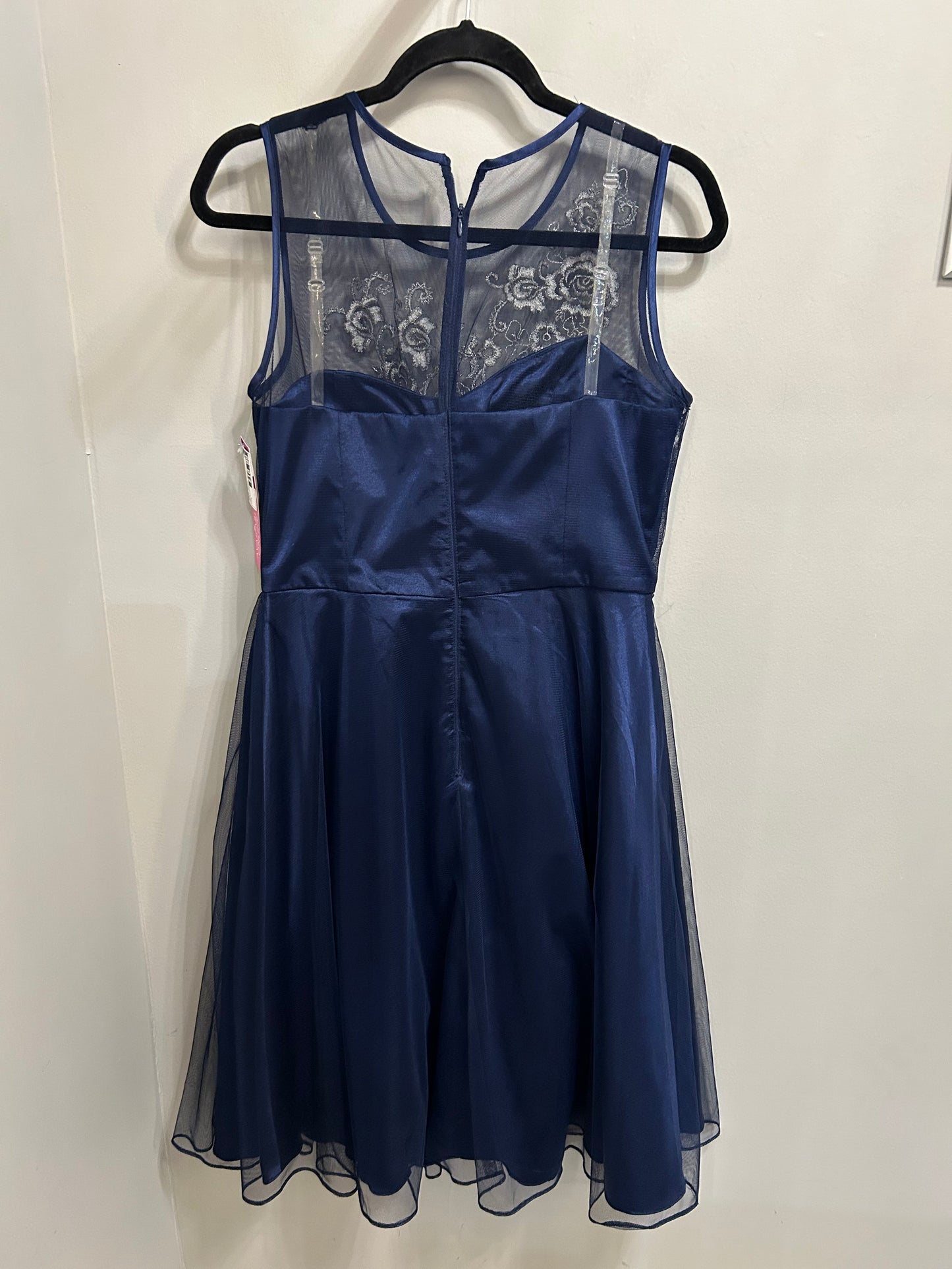 Dress Casual Midi By Clothes Mentor In Blue & Silver, Size: L