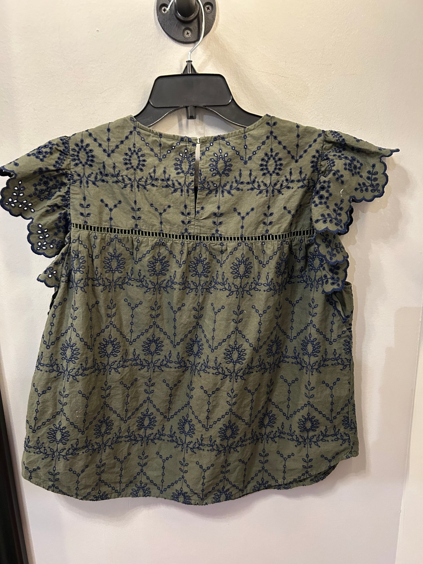 Top Short Sleeve By Crown And Ivy In Blue & Green, Size: L