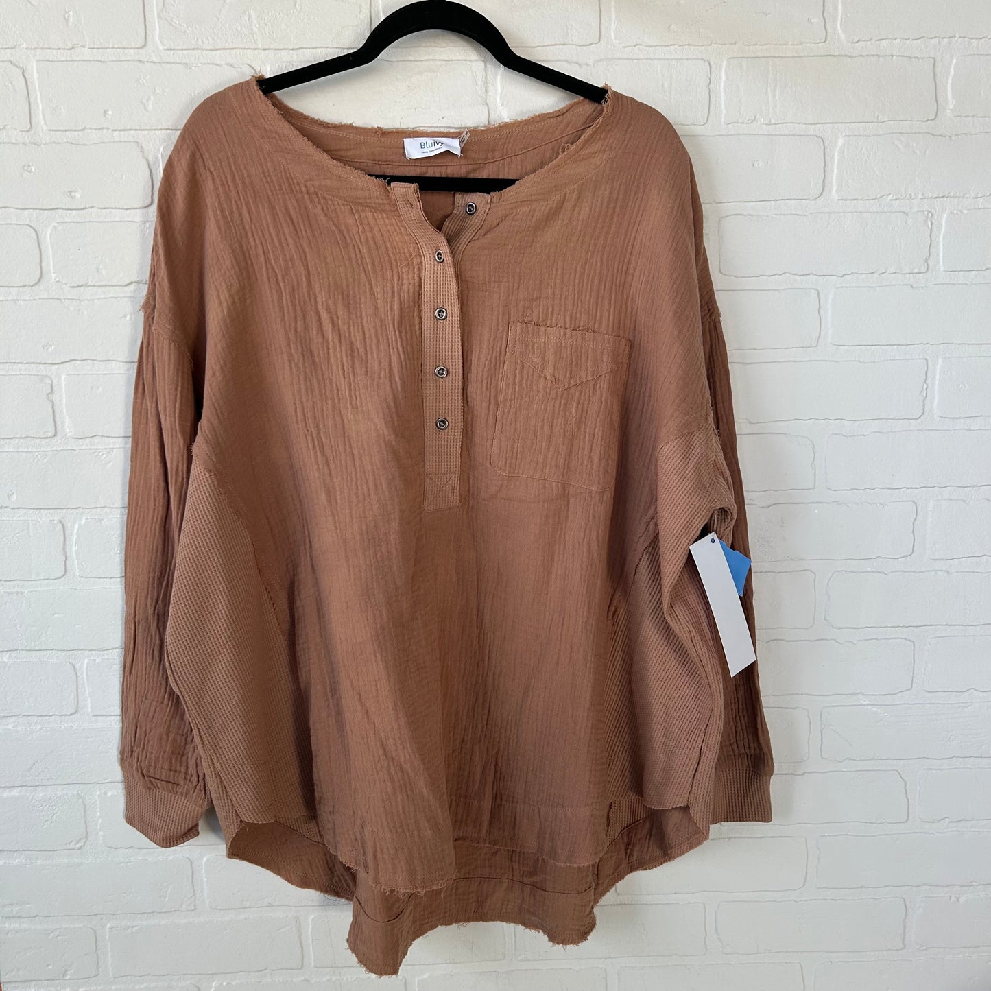 Tunic Long Sleeve By BLUIVY In Brown, Size: M