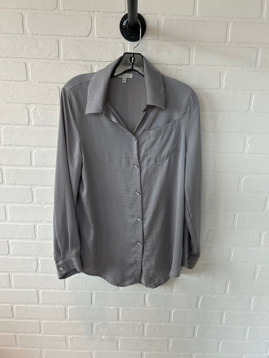 Top Long Sleeve By  Alex & Lili  In Grey, Size: M
