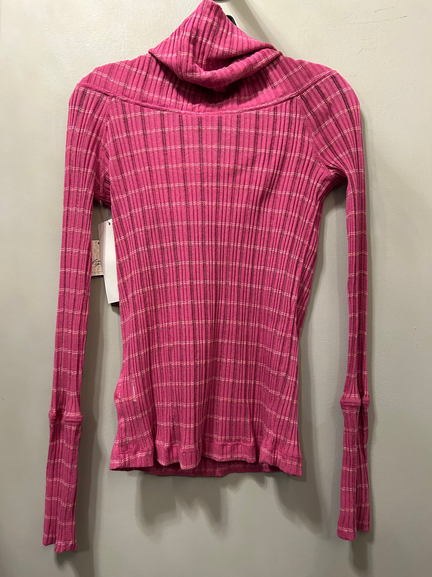 Top Long Sleeve By Free People In Pink & White, Size: L