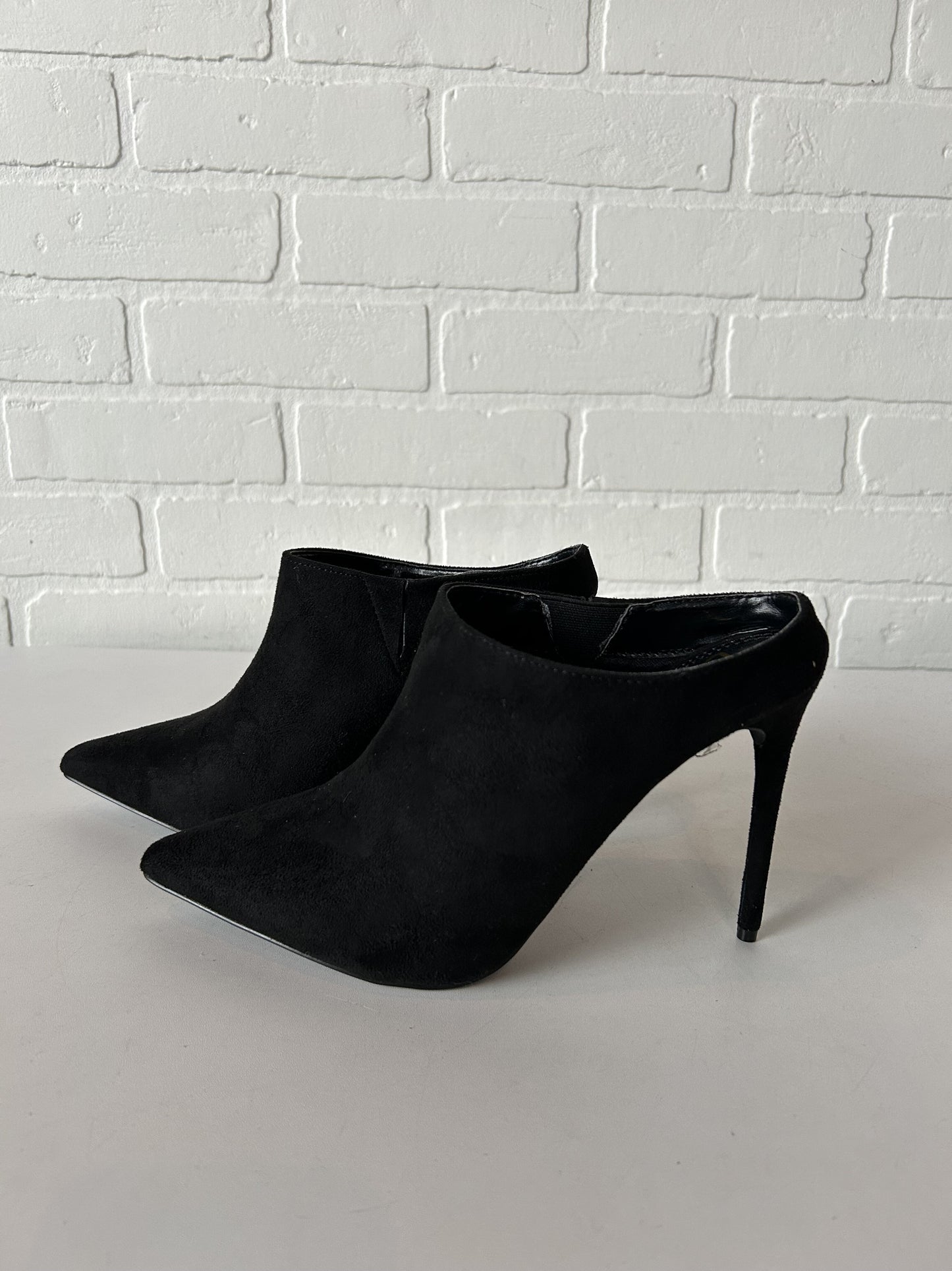 Boots Ankle Heels By Lulus  Size: 8