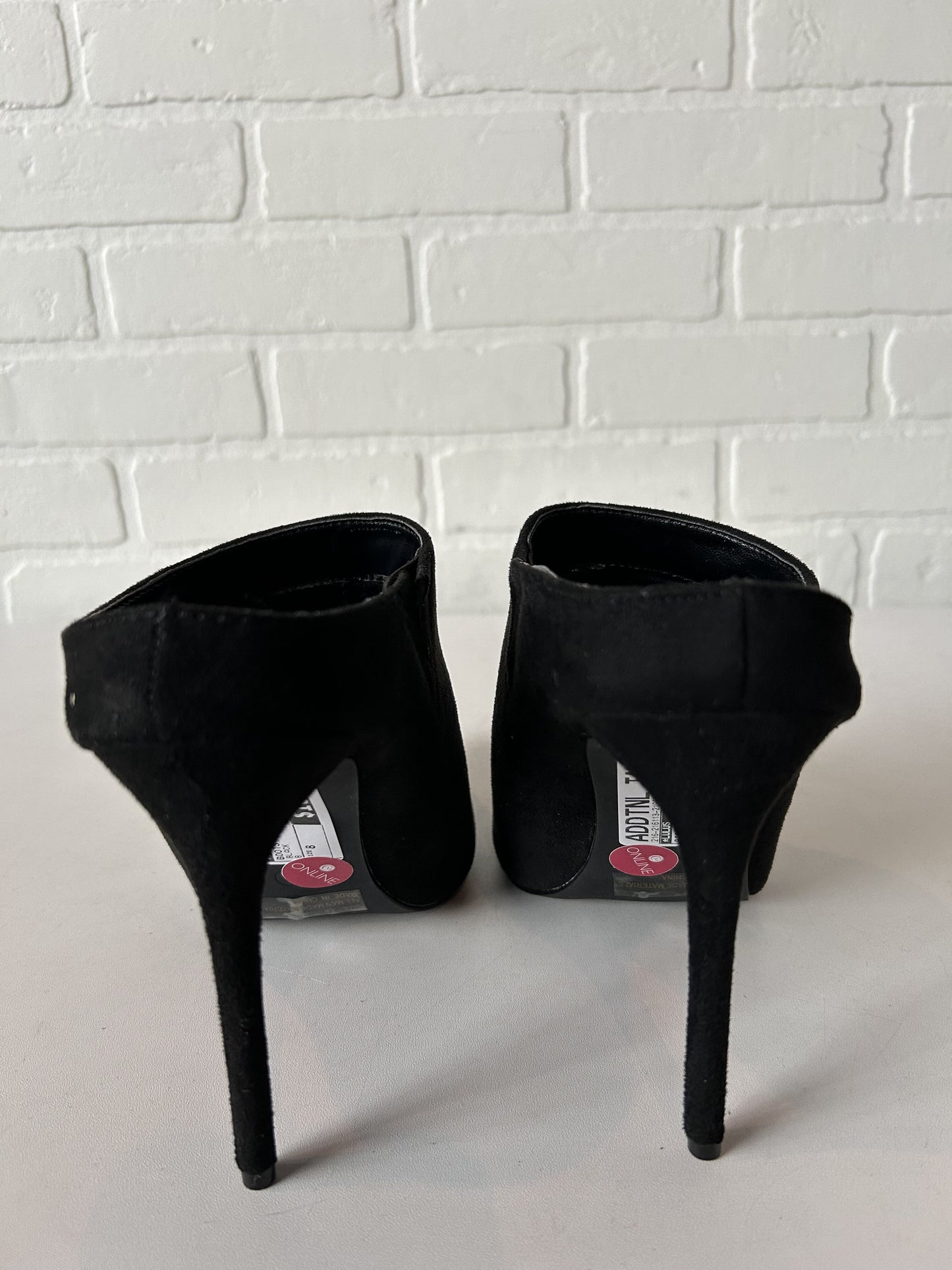 Boots Ankle Heels By Lulus  Size: 8