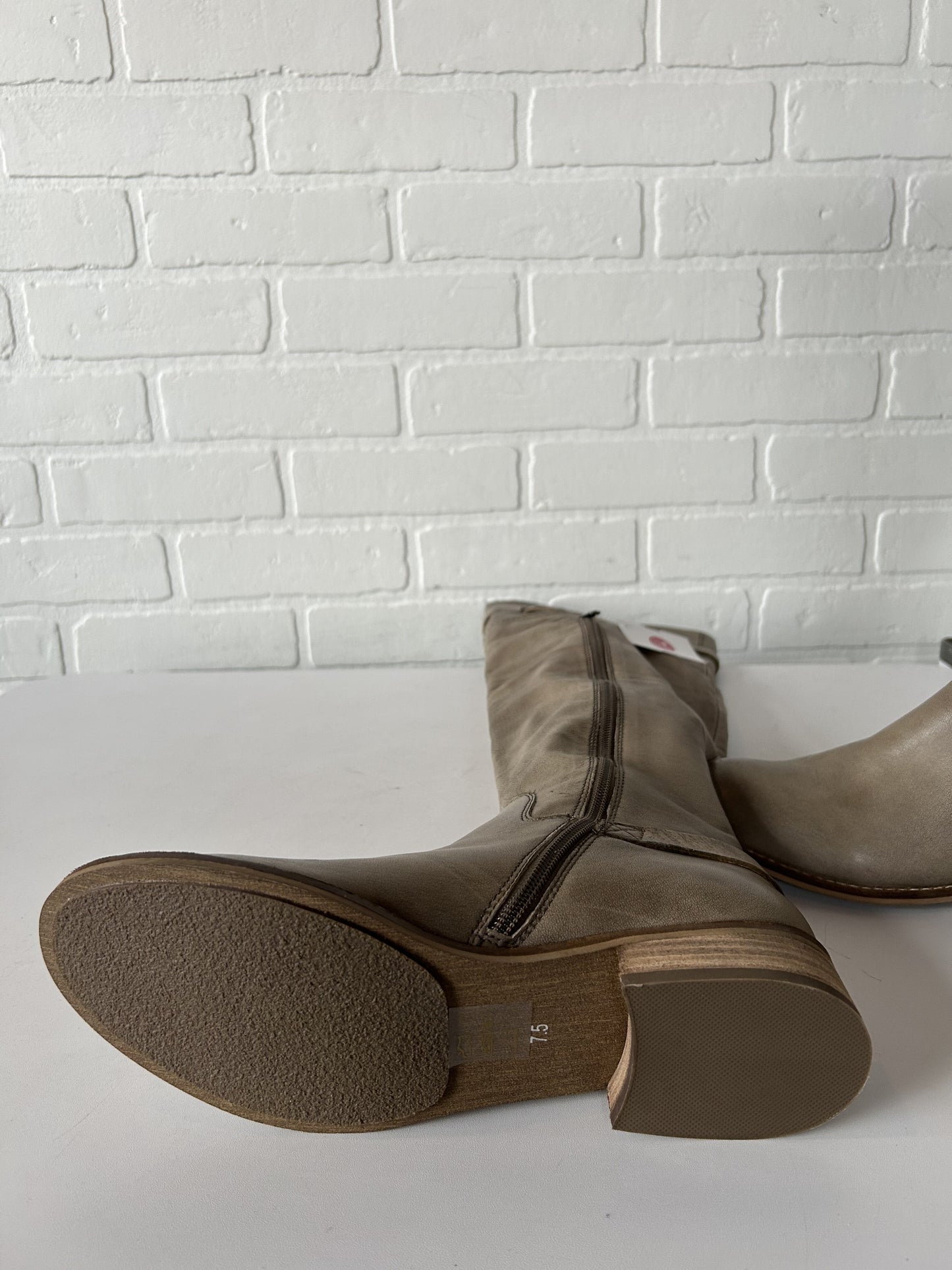 Boots Knee Flats By Steve Madden  Size: 7.5