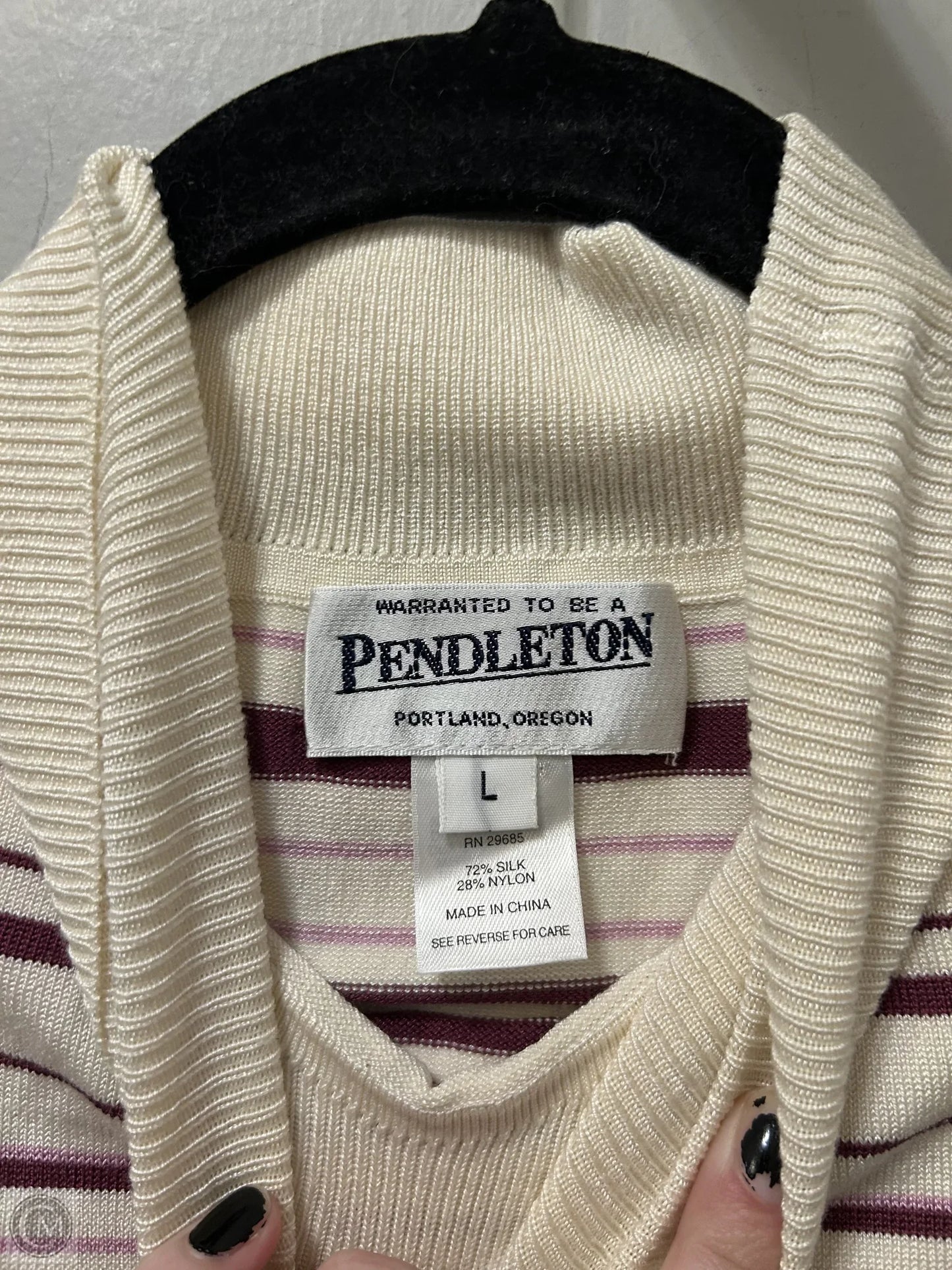 Sweater Short Sleeve By Pendleton In Cream & Red, Size: L