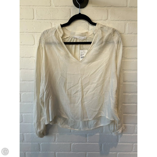 Top Long Sleeve By Clothes Mentor In Cream, Size: Xs