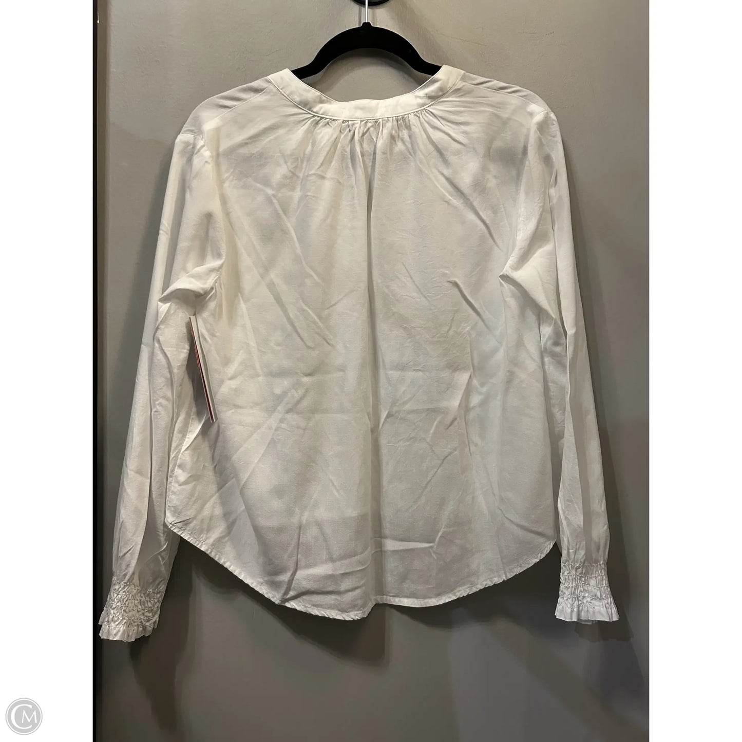 Top Long Sleeve By Cloth & Stone In White, Size: Lp