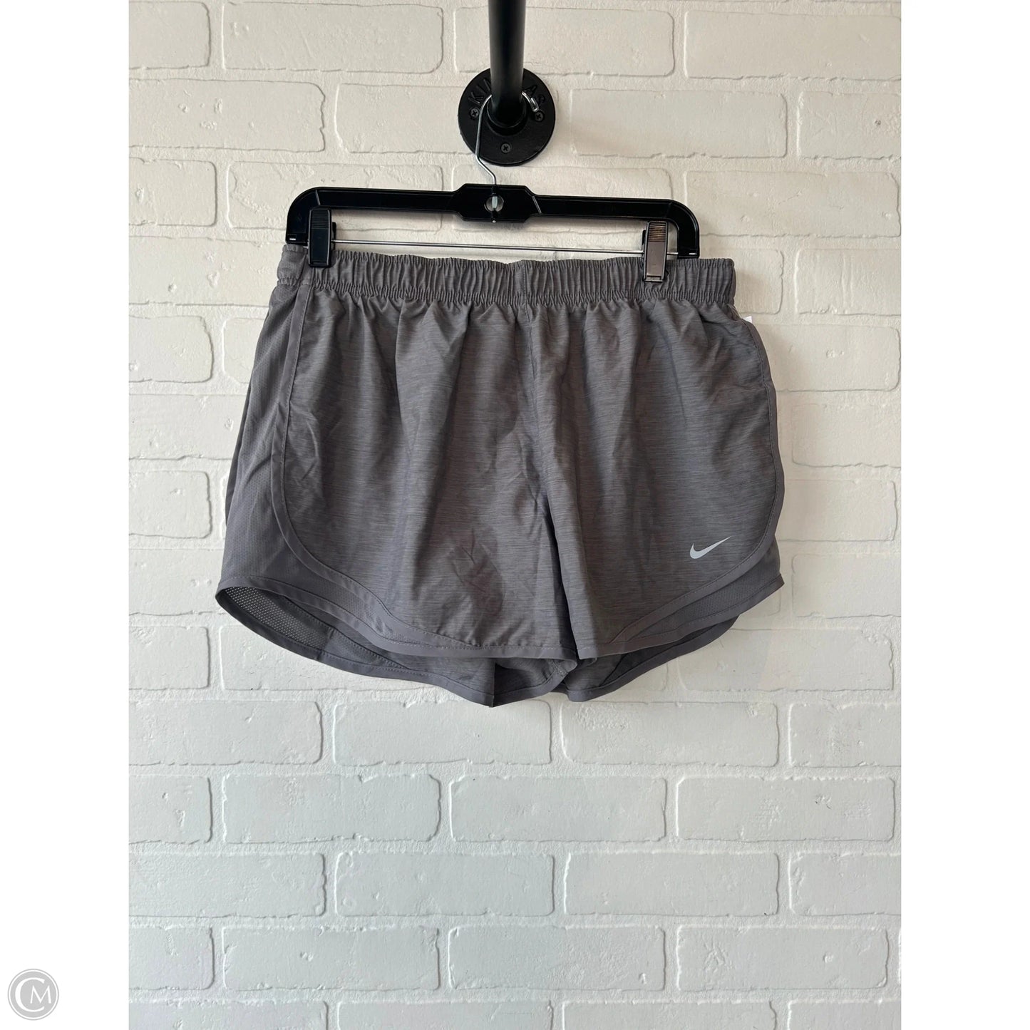 Athletic Shorts By Nike In Grey, Size: 16