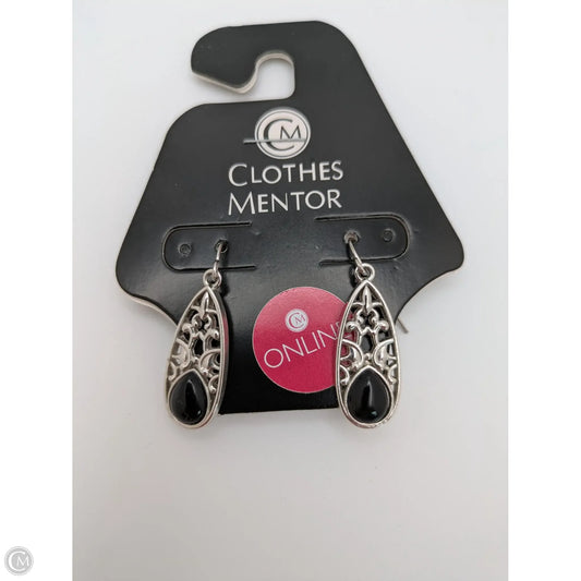 Earrings Dangle/drop By Clothes Mentor