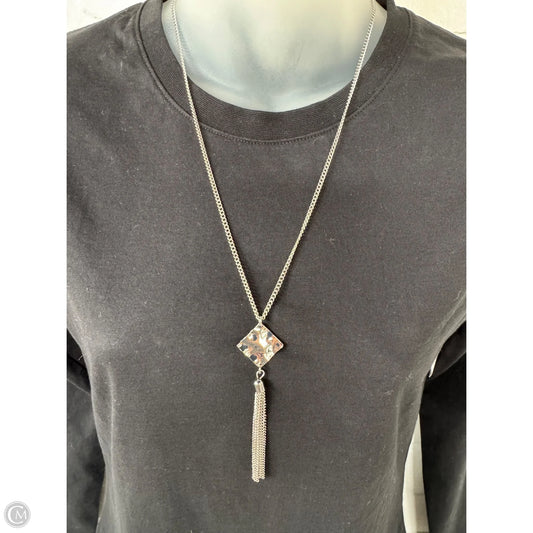 Necklace Pendant By Clothes Mentor