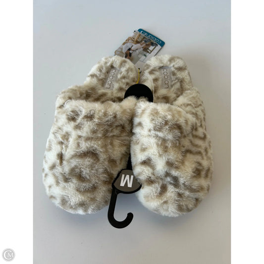 Slippers By COBIAN In Cream & Tan