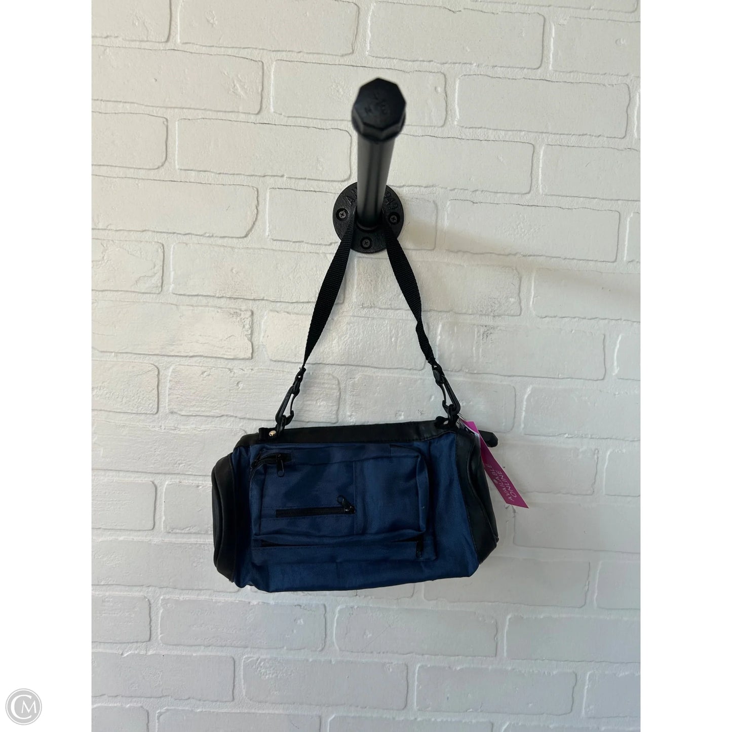 Belt Bag By Buxton, Size: Medium