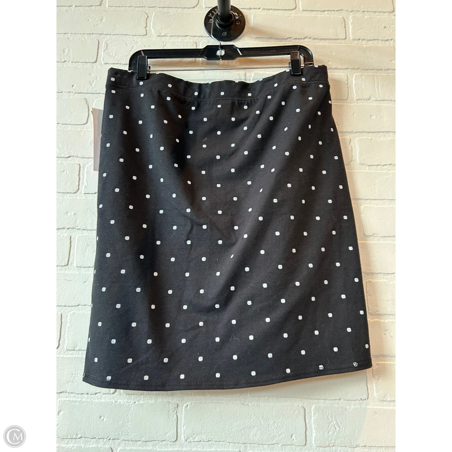 Skirt Mini & Short By Old Navy In Black & White, Size: 12