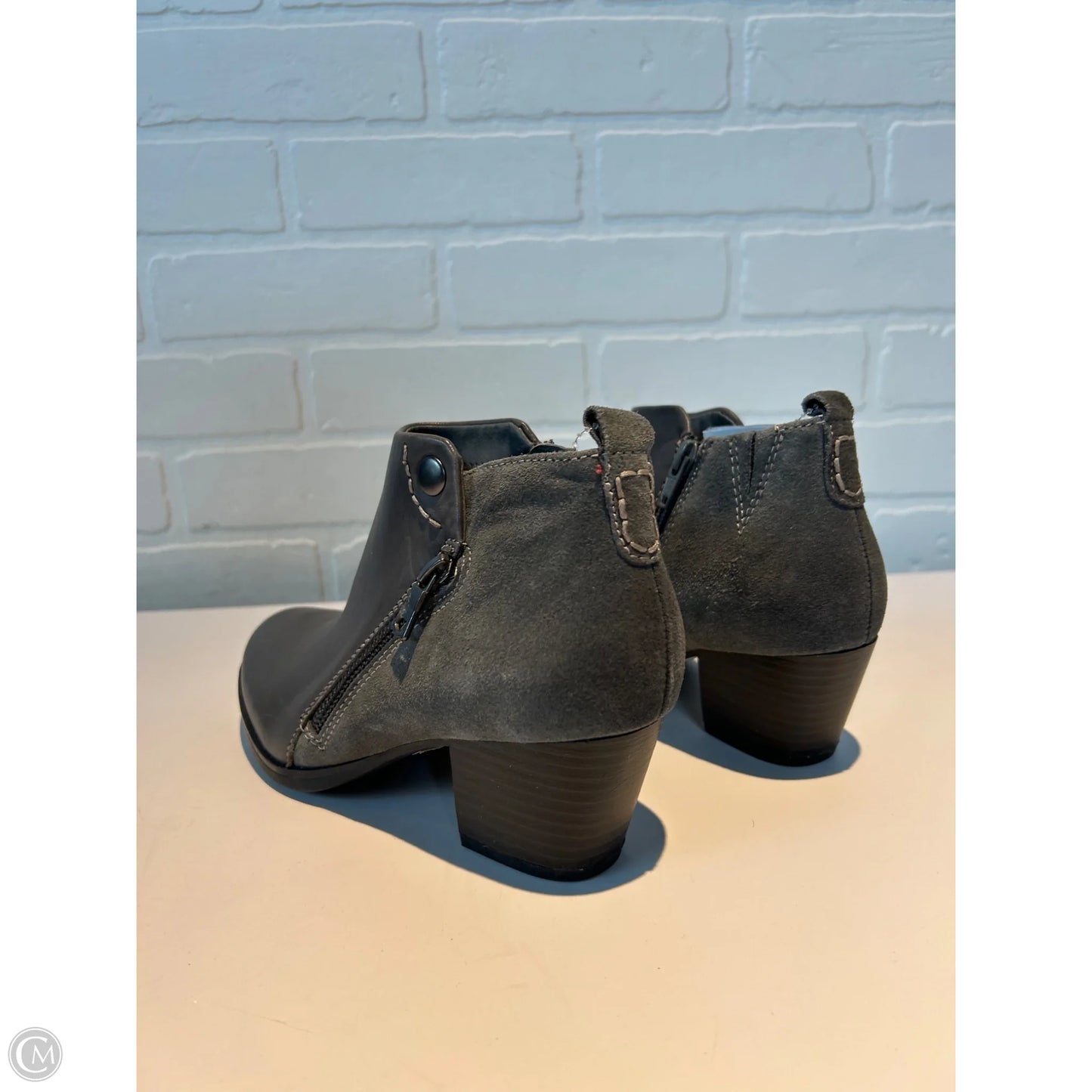 Boots Ankle Heels By Earth In Grey, Size: 6.5